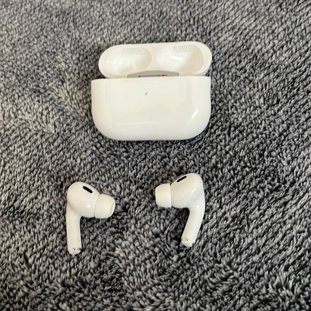 Apple AirPods Pro 2nd gen